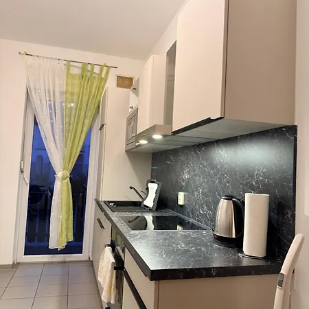Apartment Kaethe -kollwitz -strasse 54, F4 *